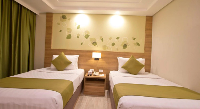 Crown Regency Hotel Makati, Rezervovat Hotel Makati City 