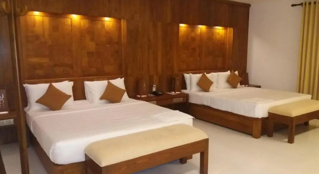 Семейный люкс Superior с балконом и с видом на море Watergate Resort Unawatuna