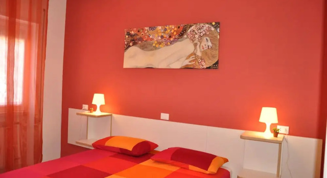 Bed & Breakfast Livinghouse, Prenota Hotel Ostiense Roma