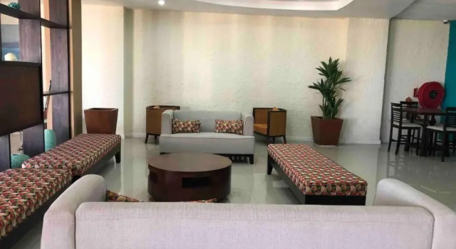 BEAUTifully 1 BEDROOM IN PORTMORE aaa, Prenota Hotel Hotel a Portmore con piscina, Piscina