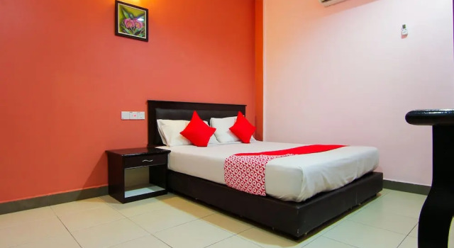 Номер Standard OYO 11343 Hotel Putra Iskandar