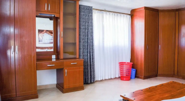 Oleandar, Rezerwuj Hotel Athi River Machakos