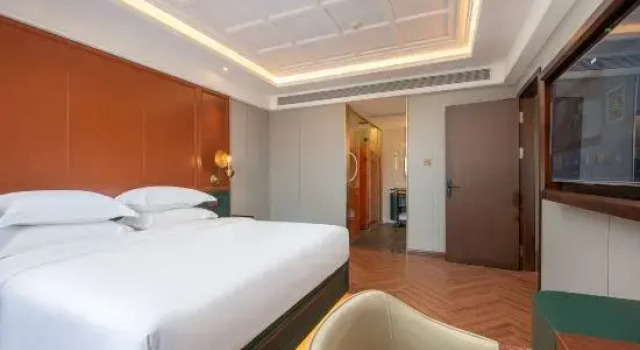 Двухместный люкс Deluxe Elite Hotels Guangzhou Baiyun New Town Wanda Plaza