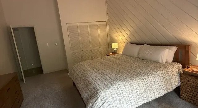 Номер Standard Sunwood Condos B6 2 Bedroom Condo by RedAwning