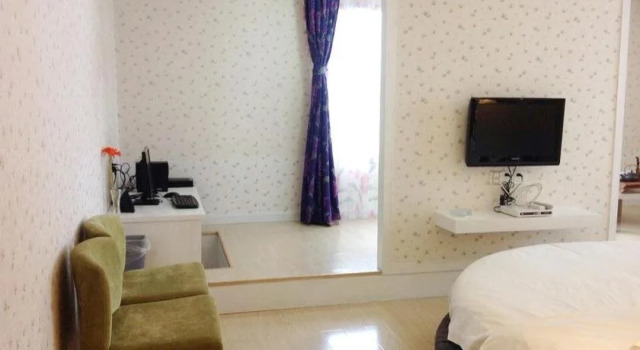 V. HOME Inn (Yangshuo West Street Branch), Забронировать Отель Отели Яншо 4 звезды, рядом с Парк Яншо, 4*