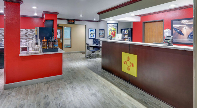 Super 8 by Wyndham Roswell, Rezerwuj Hotel Hotele w Nowy Meksyk ze śniadaniem, Śniadanie
