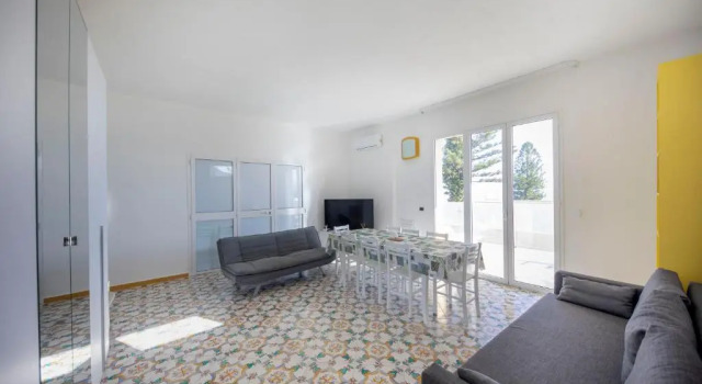 Appartamento 8 Pax in Villa Francesca Sicily sul mare, Prenota Appartamento Casteldaccia Sicilia