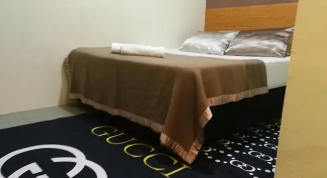 Люкс OYO 90762 Fs Dimensi Hotel