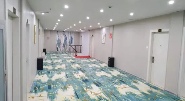 Luan Holiday Hotel, Wuhu County, Rezerwuj Hotel Wuhu Anhui