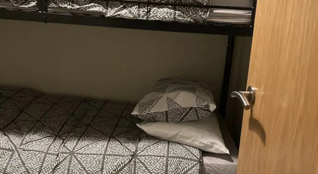 Апартаменты City Apartment - Sleeps 4 & Free Parking