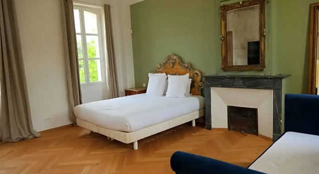 Les Chambres D'Hotes De La Bastide, Забронировать Отель Ле-Тороне Вар