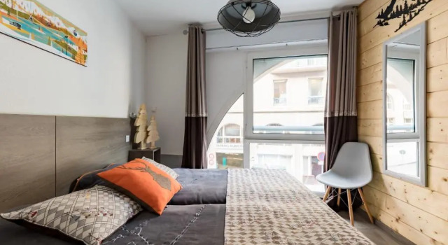 Апартаменты Appartement Centre Ville Wifi Parking Draps Fournis