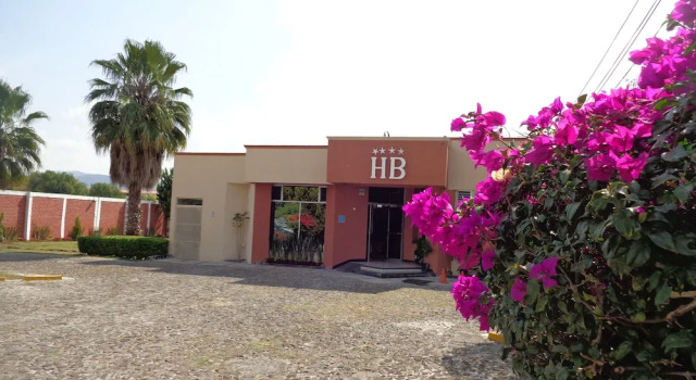 Hotel Bugambilias, Prenota Hotel Hotel a El Bajio con parcheggio, Parcheggio