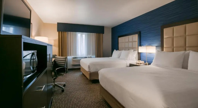 Четырёхместный номер Standard Holiday Inn Express Bellingham by IHG