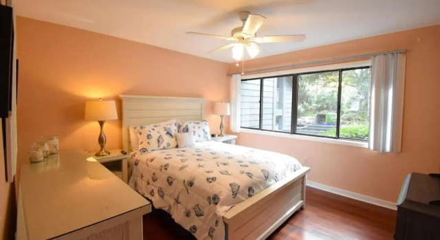 243 Turnberry Village