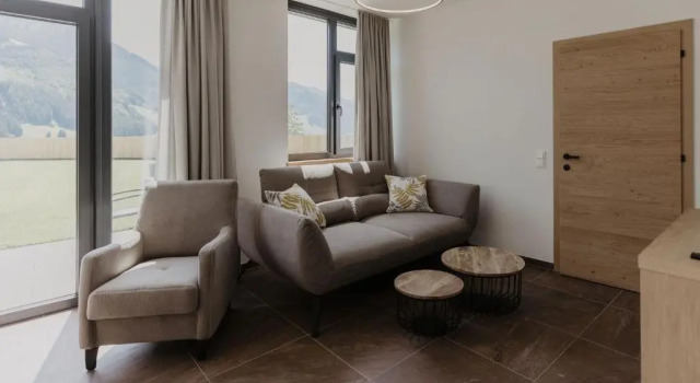 Апартаменты Landhaus Saalbach - Joker card included in summer