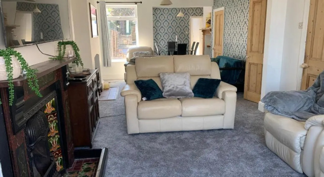 House - Sleeps up to 8 People & Free Parking, Book Feriehus Sommerhuse i Lowestoft, Hytte