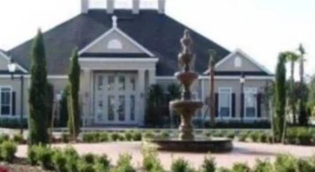 4 Bedrooms Townhome at The Villas at Seven Dwarfs MC by RedAwning