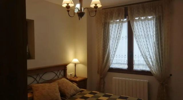 Apartamentos Casa Aneta, Varaa Huoneisto Sarvise Sobrarbe