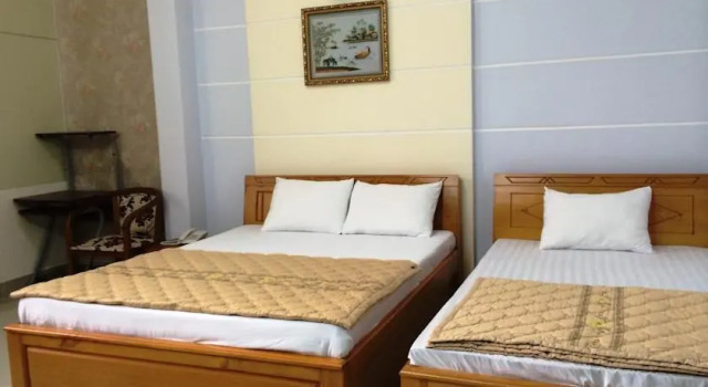 Tin Hoa Hotel