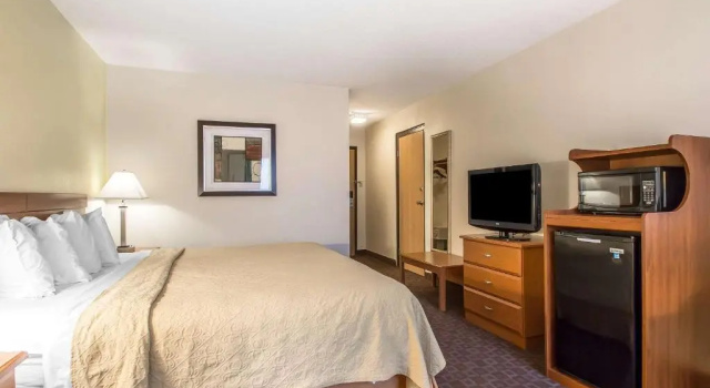 Номер Standard Quality Inn Morris I-80