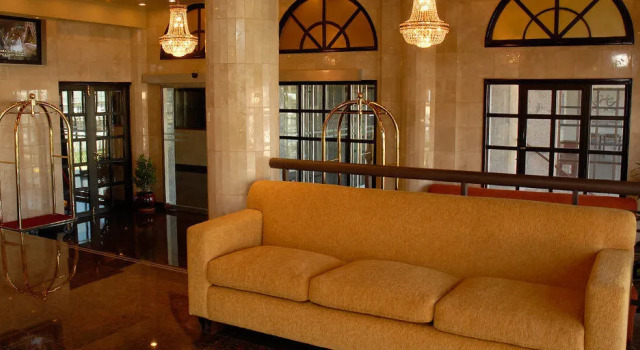 Status Hotel Casino, Rezerwuj Hotel Hotele w Tierra del Fuego z basenem, Basen