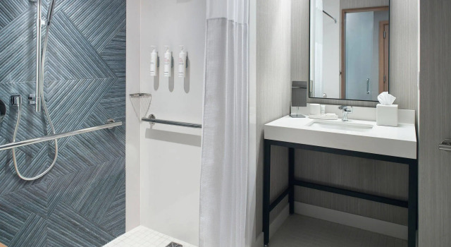 Четырёхместный номер Standard Lexington Marriott City Center