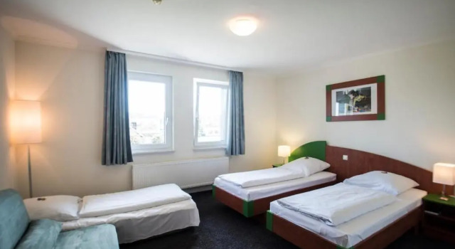 Трёхместный номер Standard EuroHotel Günzburg