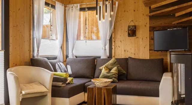 Шале Modern Wooden Chalet in Sankt Georgen ob Murau with Hot Tub