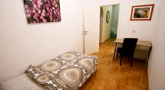 Apartment Colossus, Забронировать Апартаменты/квартира Отели в центре Белграда, в центре
