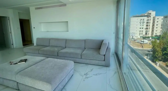Luxury 3 Bedroom Apartment in Nicosia, Book Lejlighed Lejligheder i Strovolos, Lejlighed