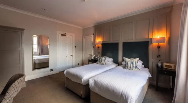 Двухместный номер Classic c 1 комнатой The Royal Wells Hotel, Tunbridge Wells - The Coaching Inn Group