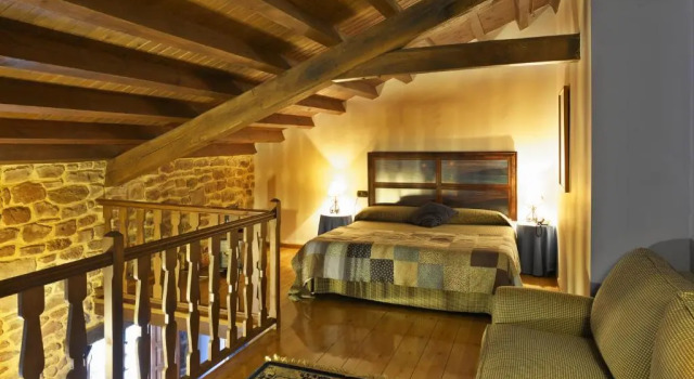 Двухместный номер Standard Дуплекс Hotel La Corte de Lugás