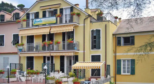 Апартаменты Apartment in Mongelia
