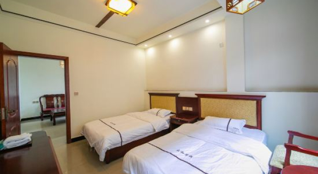 Люкс Deluxe Taihe Inn