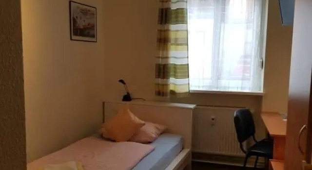 Pension Hubertus, Reserva ahora Hotel Reinickendorf Berlín