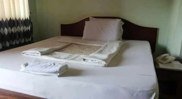Номер Deluxe DaysInn Hotel