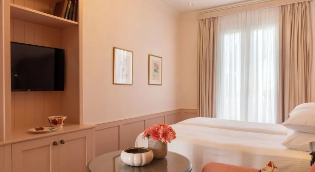 Номер Superior Despotiko Hotel