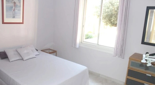 House With one Bedroom in Saint-cyprien, With Pool Access, Enclosed Ga