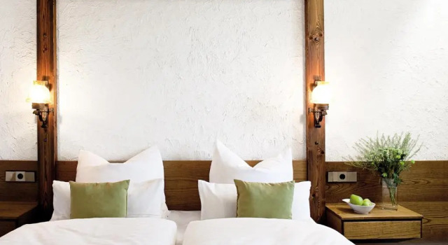 Трёхместный номер Standard Hotel-Landgasthof KREUZ