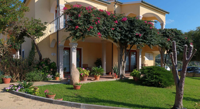Appartamenti Badus con piscina