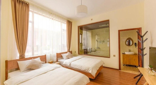 Traveller Xingsu Creative Hostel, Reservar Albergue Hotéis em Dali com estacionamento, Estacionamento