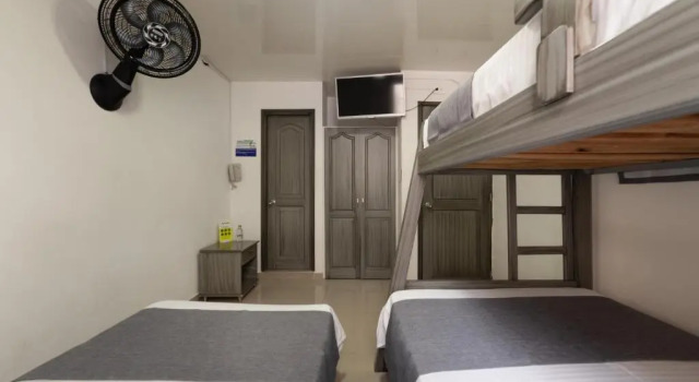 Четырёхместный номер Standard Hotel Exito