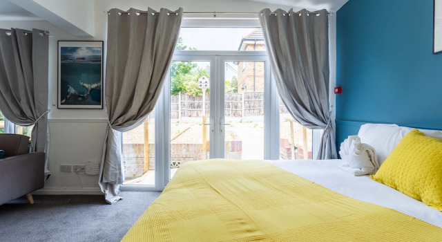 Palmerston House Studios, Забронировать Отель Саутенд-он-Си Эссекс, рядом с BMI Southend Private Hospital