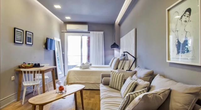 Студия Superior Candia Studios & Rooms