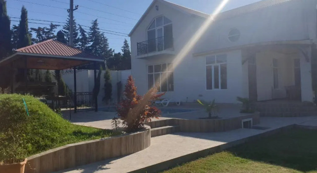 Вилла Villa in the Clouds