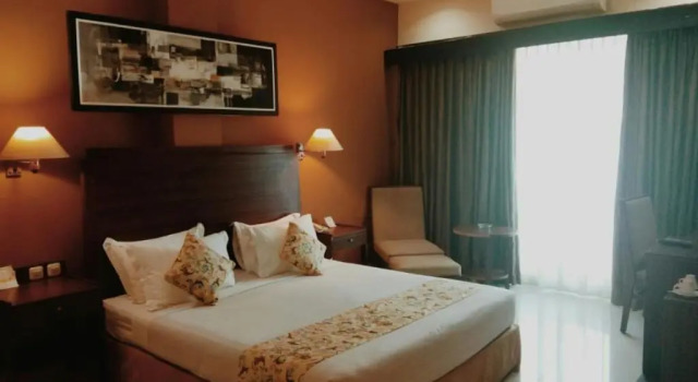 Номер Deluxe Hotel Mariat Sorong