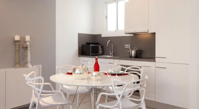 Апартаменты Click&Flat Seneca Suites