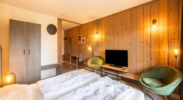 Апартаменты Classic Romantic apartment in Hambachtal Holiday Park