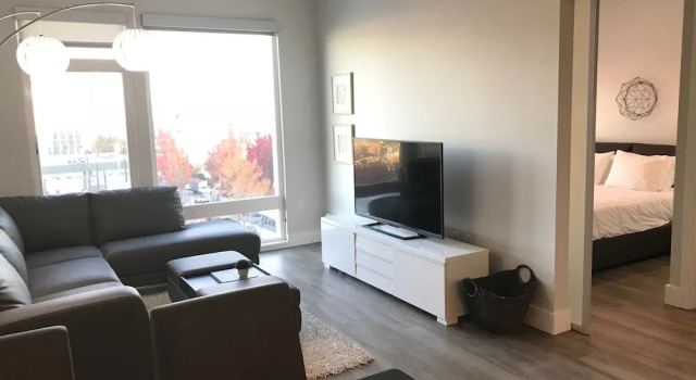 Апартаменты Business Domicile Suites at Mark on 8th